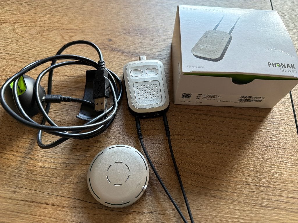 Tekoop Phonak compilot 2 / Roger TV streamer, Ophalen of Verzenden, Gebruikt, Overige merken, Bluetooth