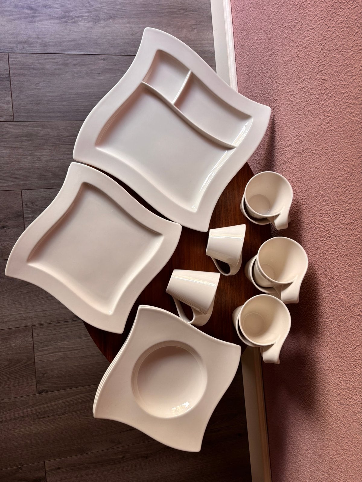 Servies Villeroy & Boch New Wave, Huis en Inrichting, Keuken | Servies, Ophalen, Zo goed als nieuw, Bord(en), Overige stijlen