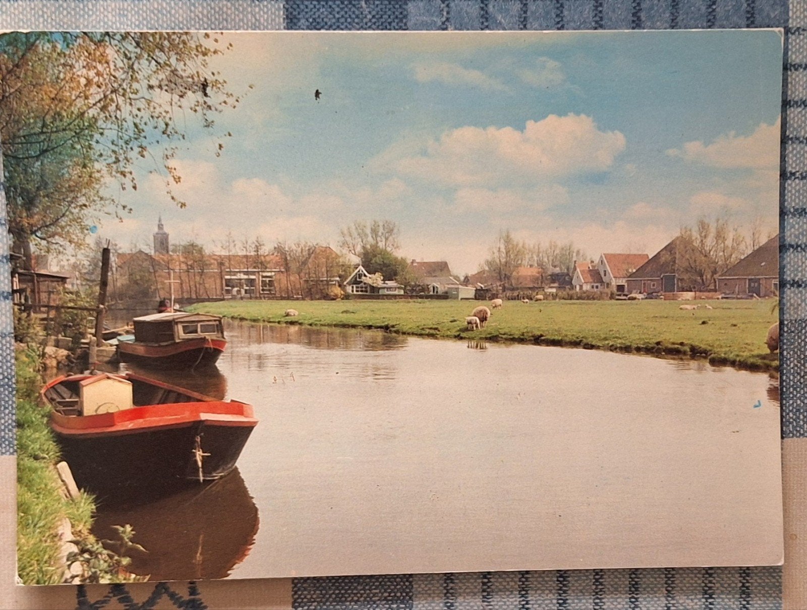 Oude Ansichtkaart De Rijp, Gezicht vanaf Westeinde, Ophalen of Verzenden, 1960 tot 1980, Gelopen, Noord-Holland