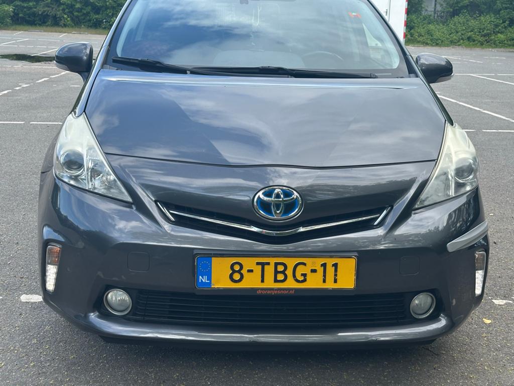 Toyota Prius Wagon 1.8 Full Hybrid 136PK Aut 95g 2013 Grijs, Auto's, 4 cilinders, 7 stoelen, Origineel Nederlands, 84 €/maand