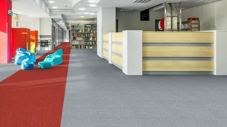 Heuga 727 Platin met een extra isolatie grijze tapijttegels, Nieuw, Ophalen of Verzenden, 25 tot 50 m², Tapijttegels