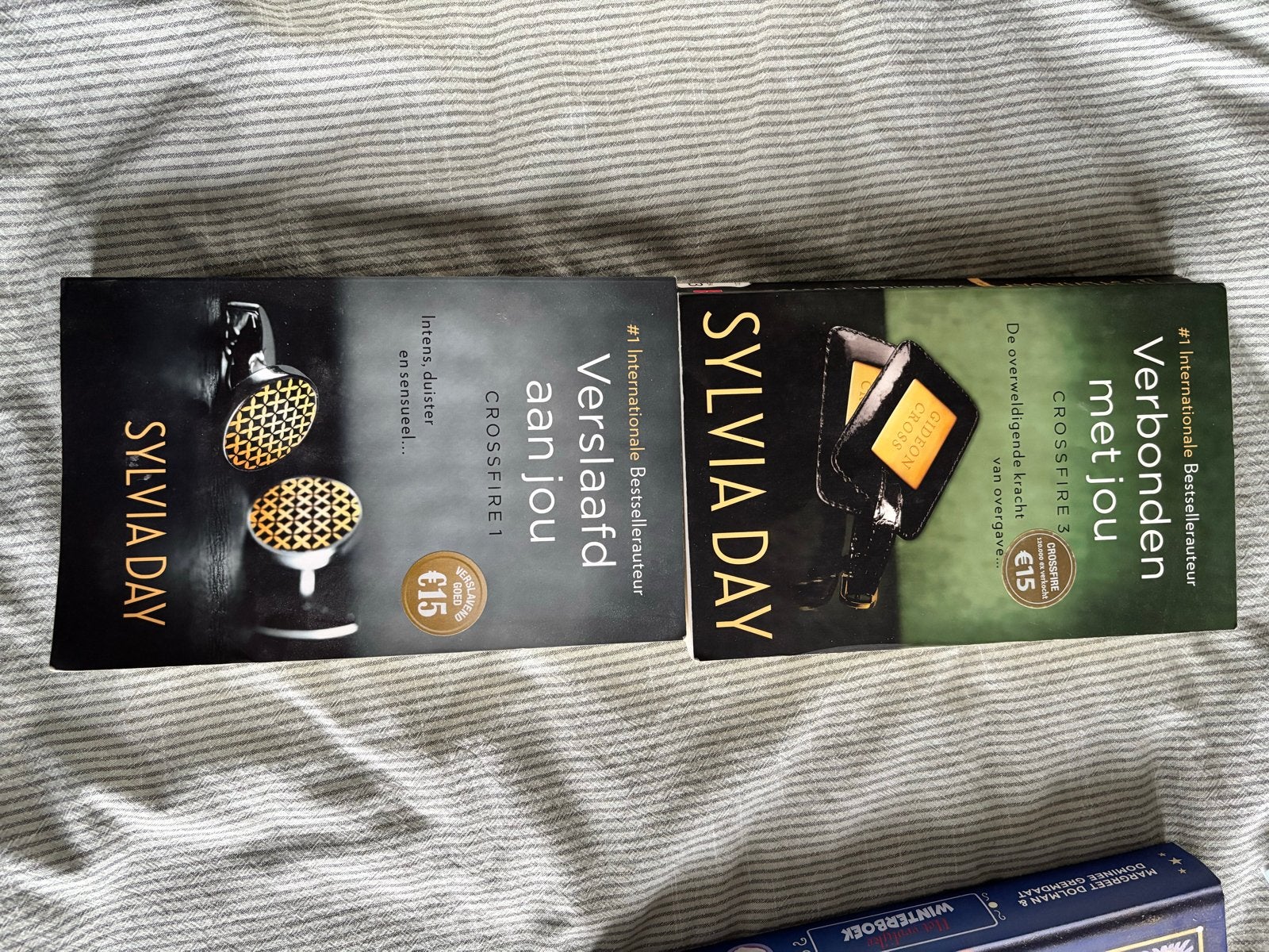 Sylvia Day Crossfire serie: Verslaafd aan jou & Verbonden, Ophalen of Verzenden, Gelezen, Nederland