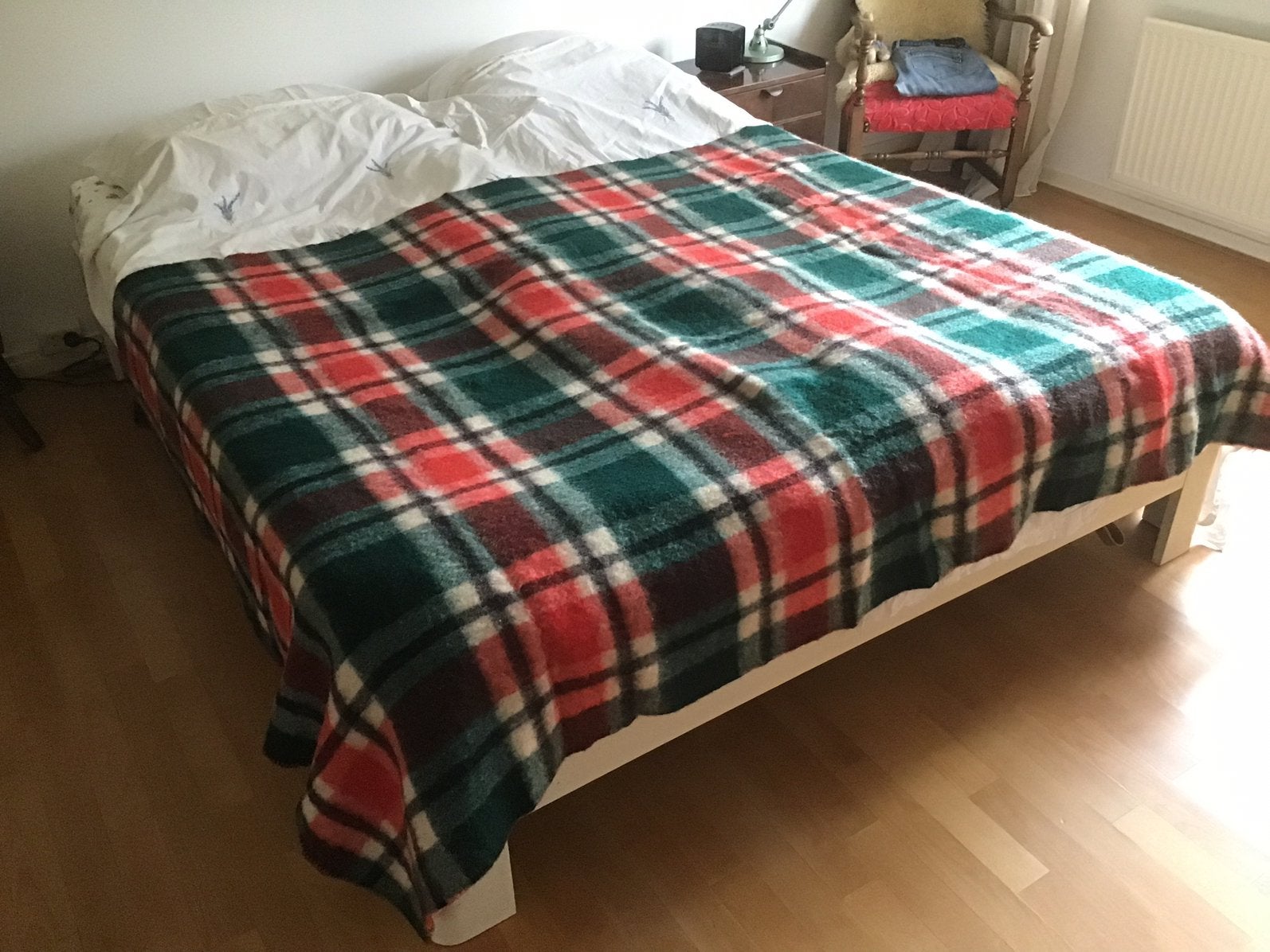 Wollen deken 225 x 167 cm merk Tetem Holland rood en geblokt, Ophalen of Verzenden, Gebruikt