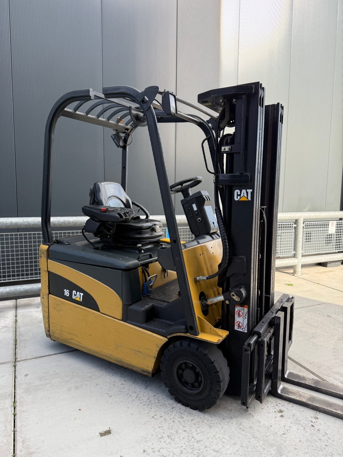CATERPILLAR EP15NT 1500KG TRIPLEX 4,30M 4900UUR NETTE TRUCK, 1000 tot 2000 kg, Ophalen of Verzenden, Elektrisch, Heftruck