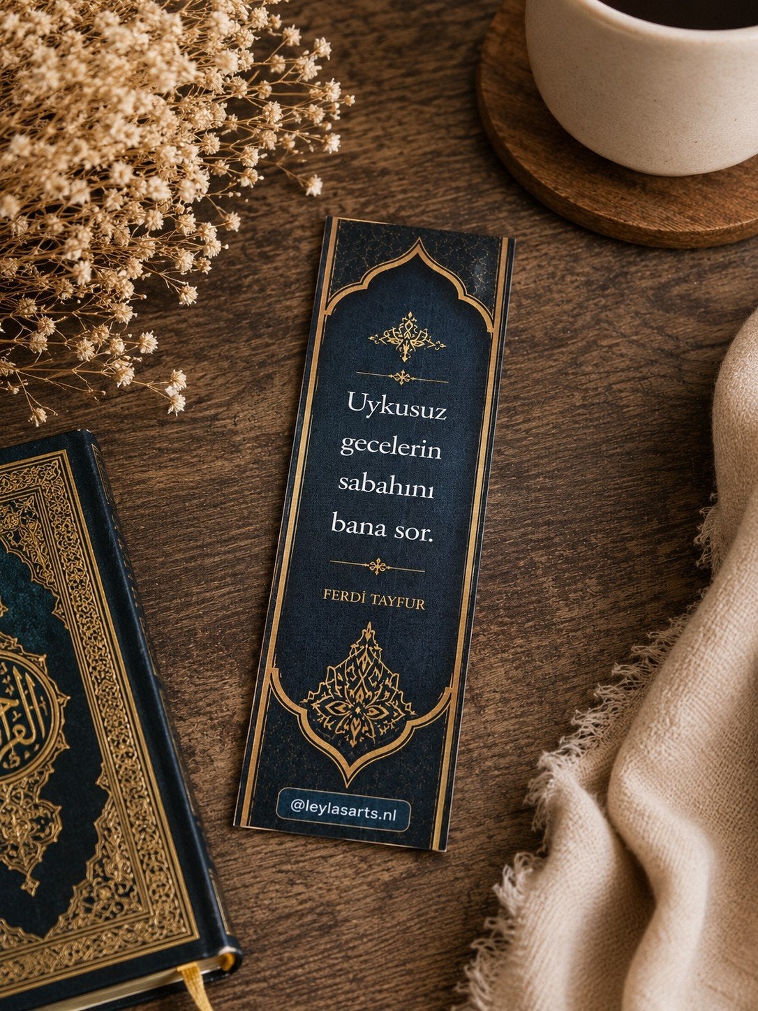 Boekenlegger met Turkse tekst van Ferdi Tayfur, Verzamelen, Boekenleggers, Ophalen of Verzenden, Nieuw, Tekst