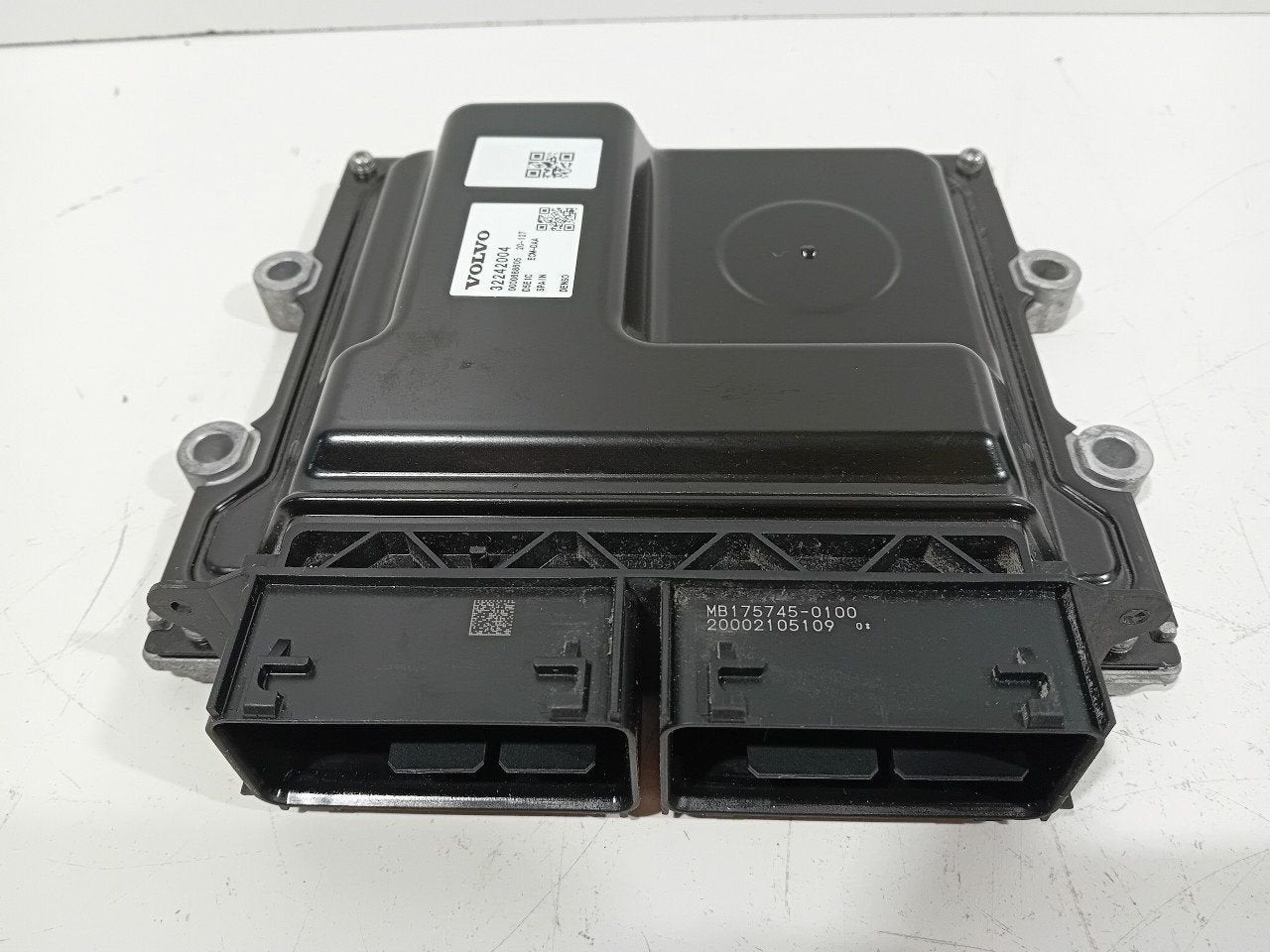Computer motormanagement Volvo XC40, Onderdelen@venauto.nl, Van der Ven Autorecycling B.V., Gebruikt, Ettenseweg 76, 4706 PB Roosendaal, The Netherlands