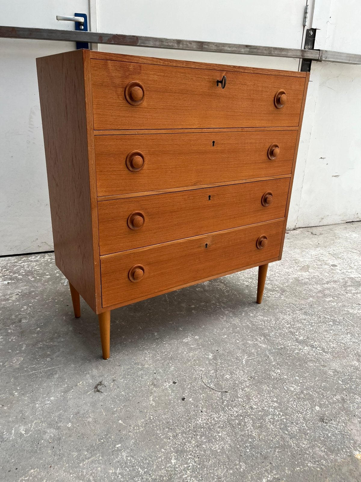 Ladekast vintage teak scandinavisch design retro €295 lades, Gebruikt, Scandinavisch design denemarken jaren 60 ladekast, Teakhout