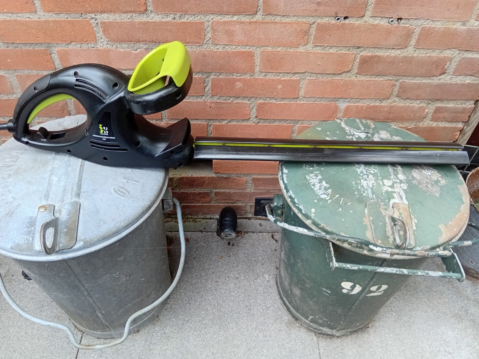 Heggeschaar in prima conditie, Tuin en Terras, Heggenscharen, Ophalen, Gebruikt, Elektrisch