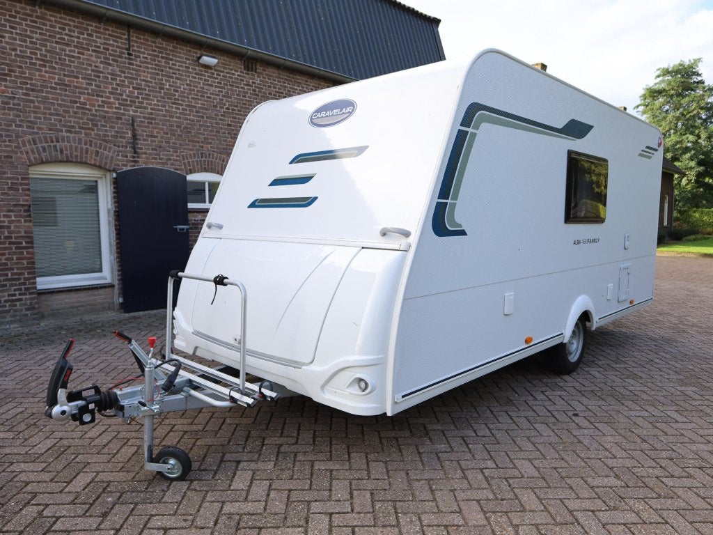 Caravelair Alba Family 466 Stapelbed en vast bed, Bedrijf, Treinzit, 750 - 1000 kg, Dwarsbed