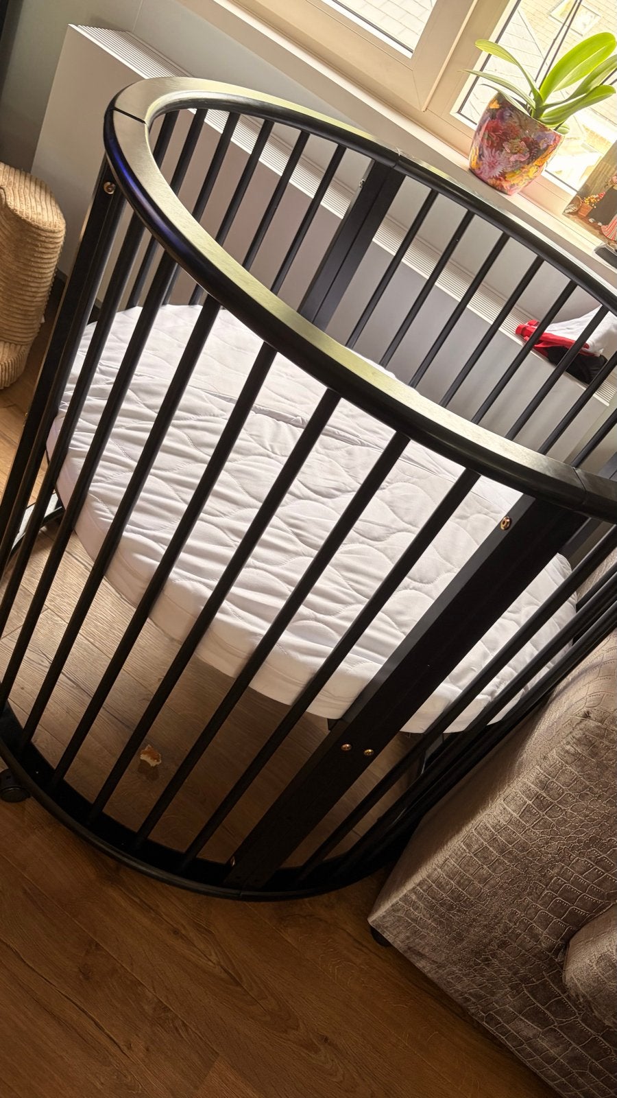 Nieuwe Buxibo Baby Box - Ronde Houten Speelbox Zwart, Kinderen en Baby's, Ophalen of Verzenden, Nieuw, Rond, In hoogte verstelbaar