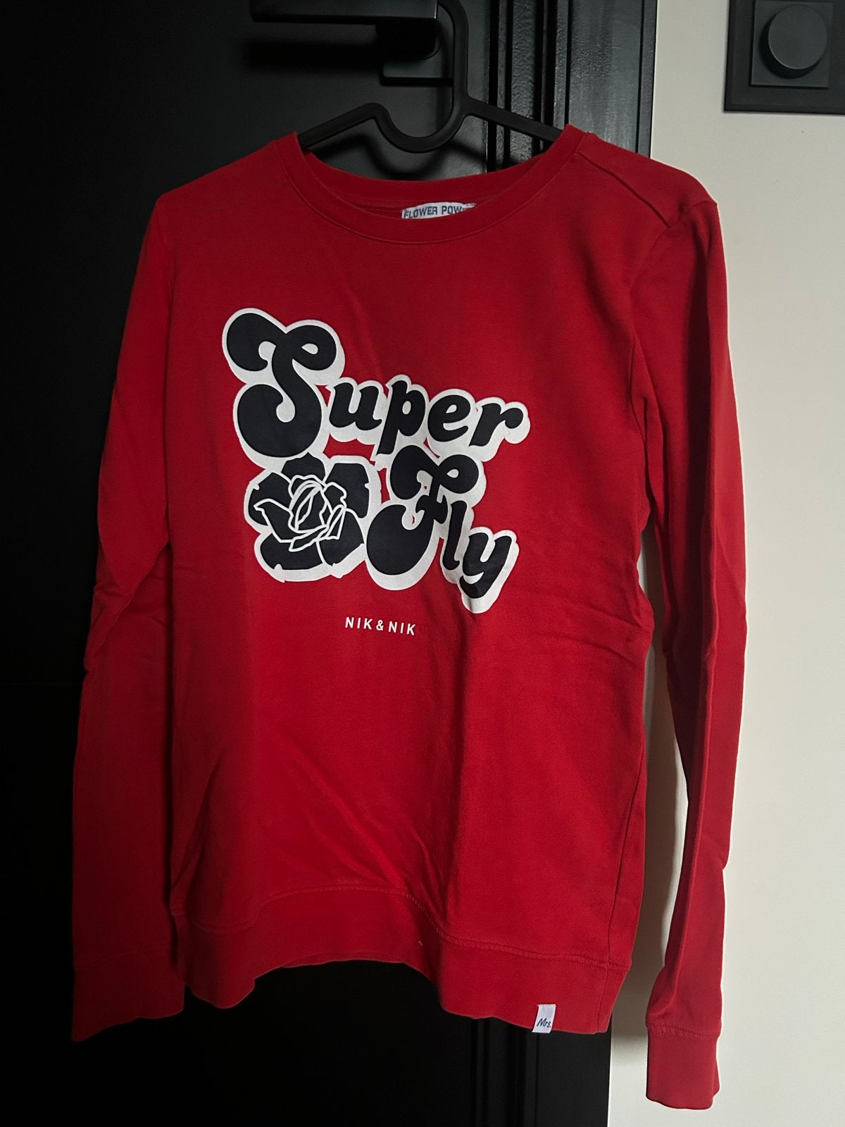 NIK&NIK Super Fly sweater rood maat 16/176 nikkie, Kinderen en Baby's, Kinderkleding | Maat 176, Ophalen of Verzenden, Zo goed als nieuw