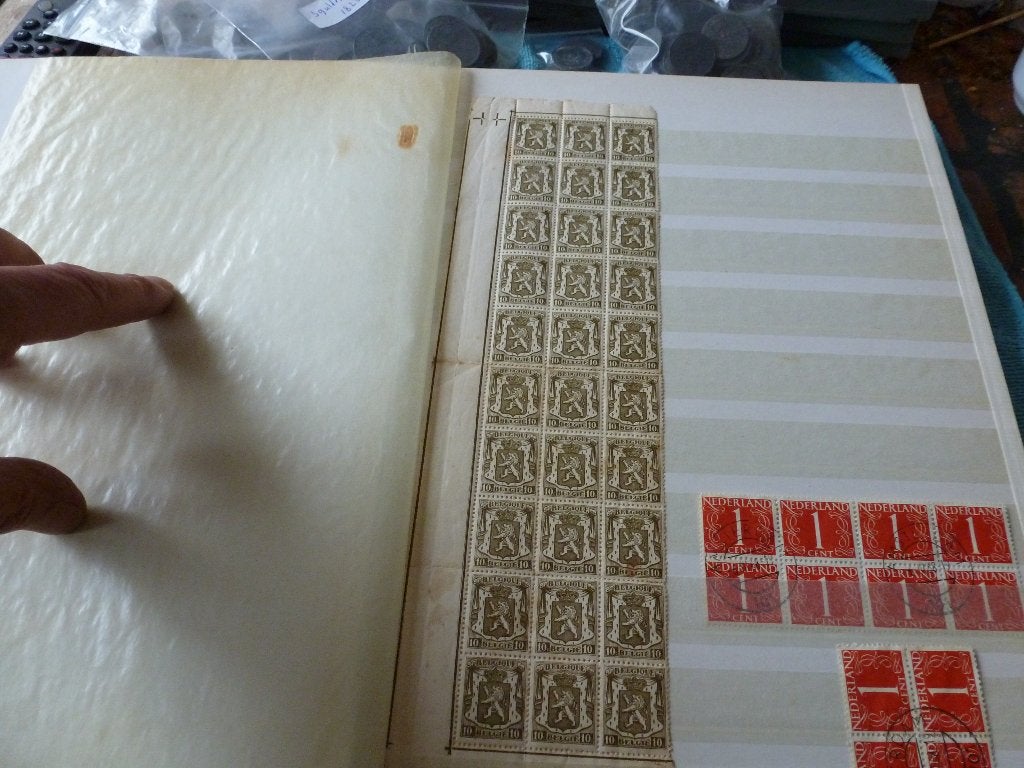 Postzegels - Belgie blok van  30x oude 10 ct dienstzegels, Niet gestempeld, Ophalen of Verzenden, Postfris, Overig