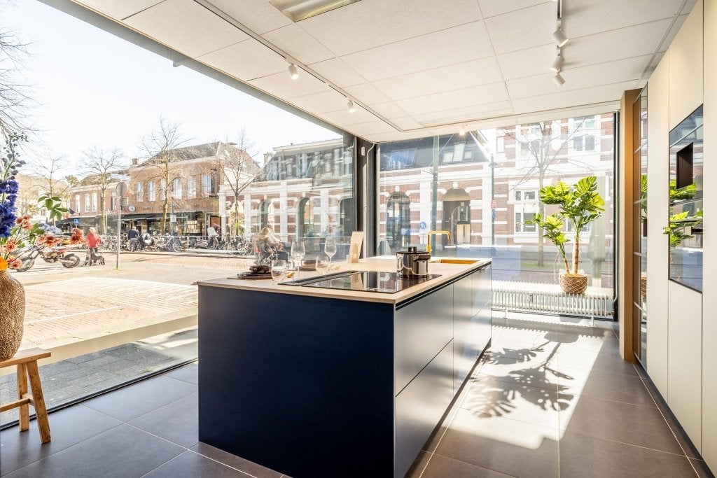Luxe keuken met kookeiland & bar en kastenwand, Huis en Inrichting, Keuken | Complete keukens, Ophalen, Overige kleuren, Overige typen