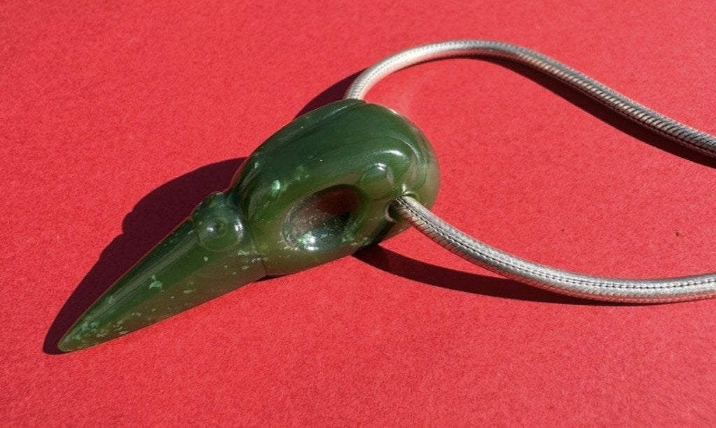 Crow skull jade ketting, Nieuw, Ophalen of Verzenden, Steen of Mineraal, Met edelsteen