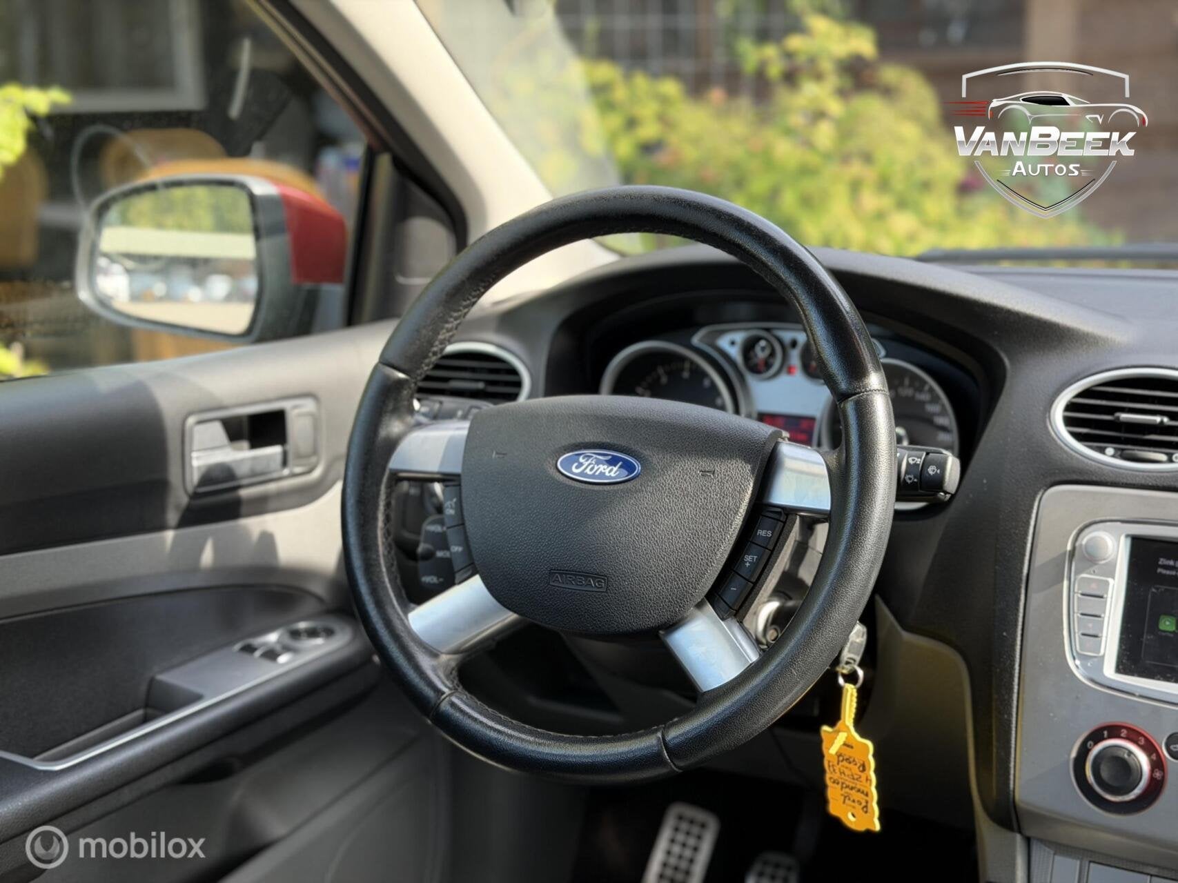 Ford Focus Wagon 2.0 Titanium Apk Airco Carplay, Gebruikt, 14 km/l, Handgeschakeld, 1259 kg