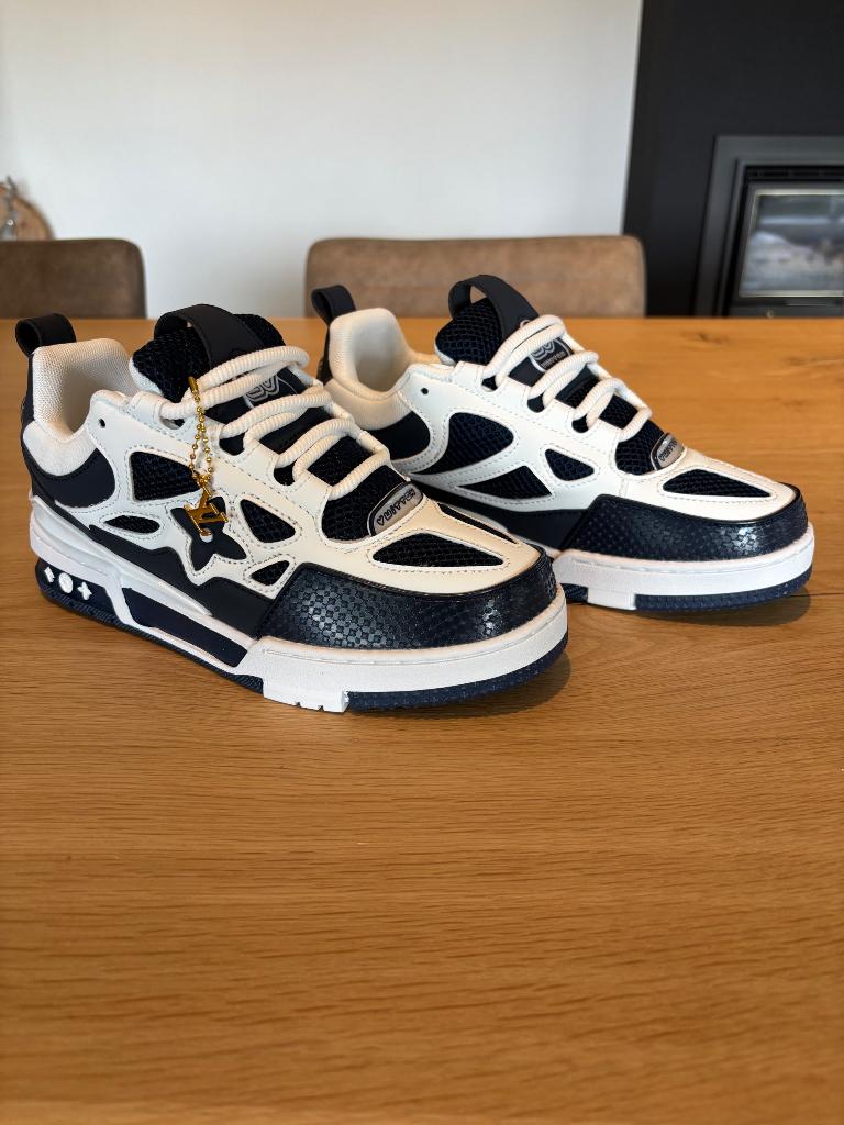 LV Skate schoenen | NIEUW, Blauw, Nieuw, Ophalen of Verzenden, Sneakers of Gympen