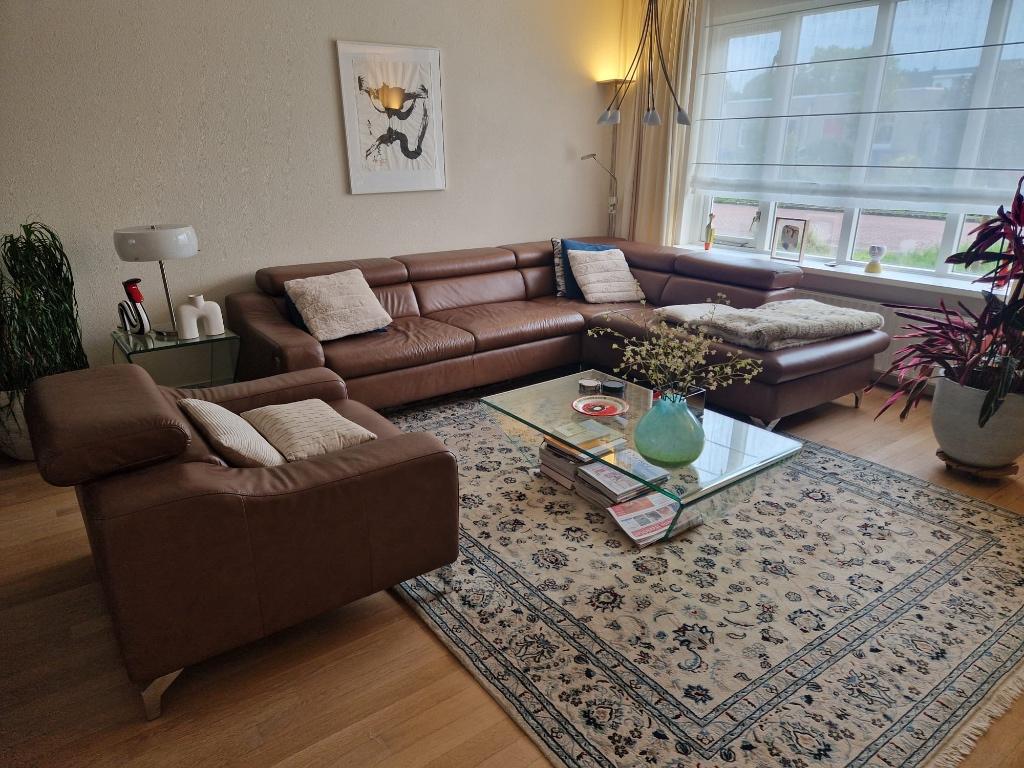 Prachtige Hoekbank + Fauteuil echt leder vraagprijs €2.250,-, Huis en Inrichting, Ophalen, Gebruikt, Leer, Modern