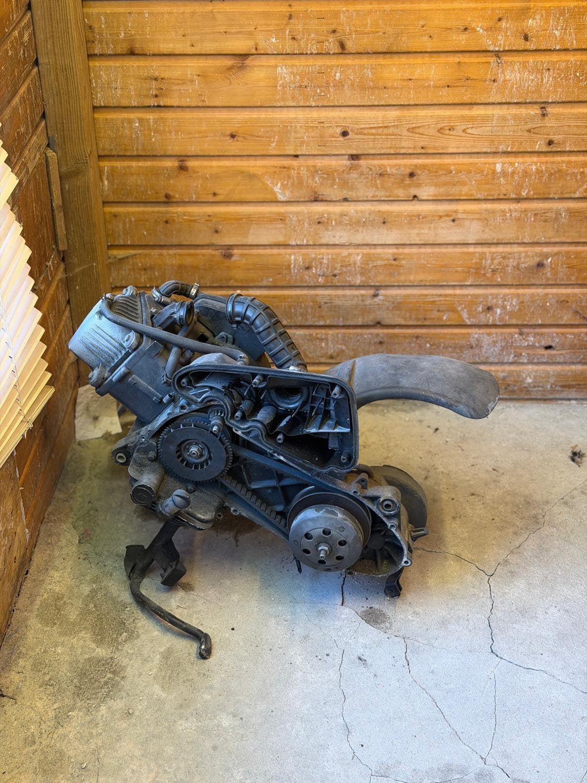 Voledige orginele vespa blok (defect), Ophalen, Gebruikt, Blok