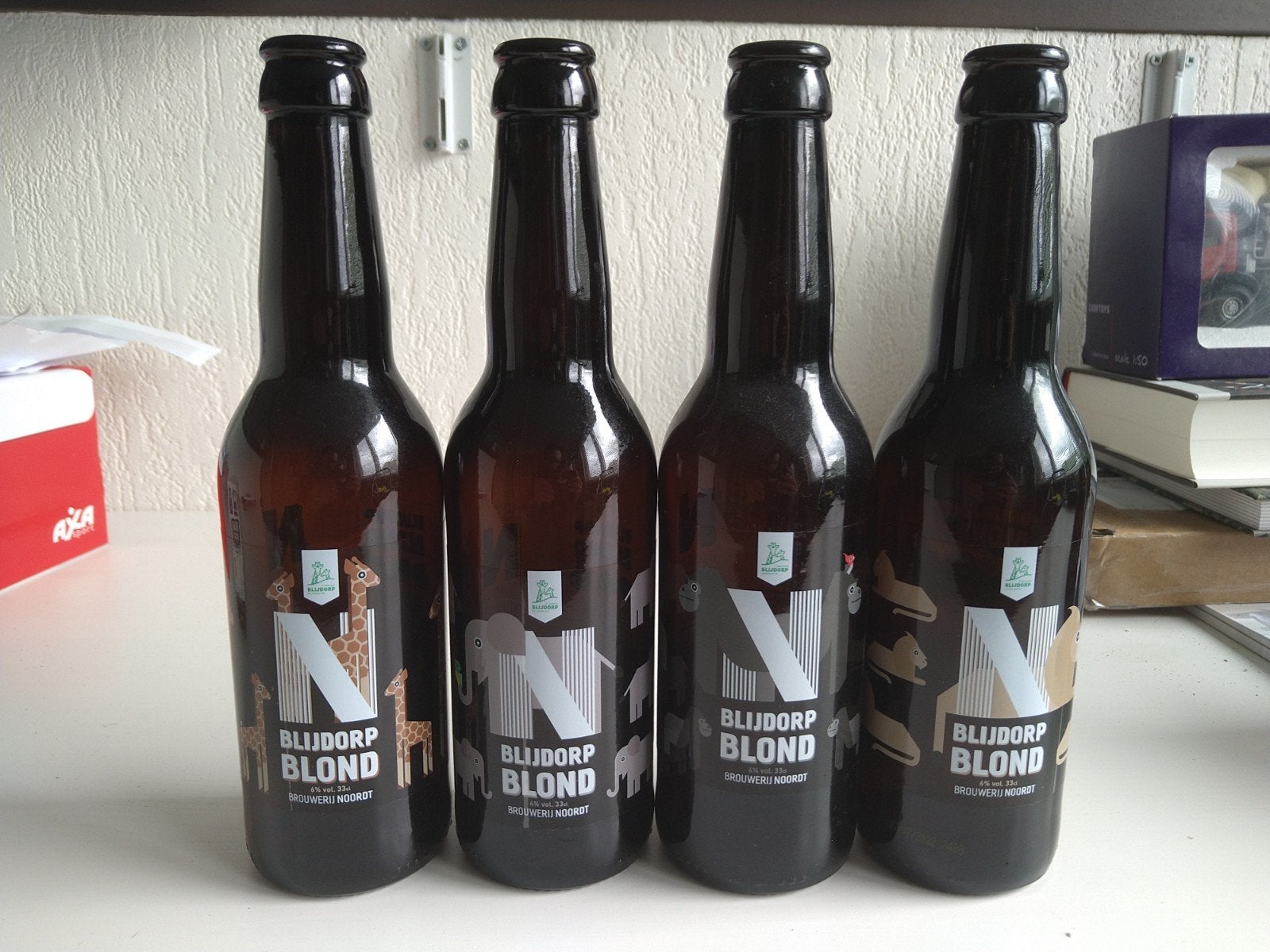 4 lege flesjes dieren Blijdorp Blond Brouwerij Noordt, Verzamelen, Biermerken, Ophalen of Verzenden, Gebruikt, Flesje(s), Overige merken