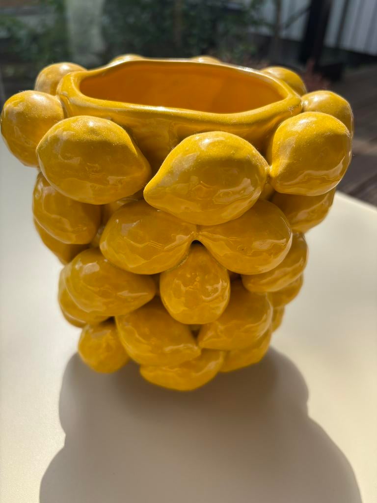 Des Pots citroenvaas ca 18cm hoog, Huis en Inrichting, Woonaccessoires | Vazen, Overige kleuren, Aardewerk of Porselein, Ophalen of Verzenden