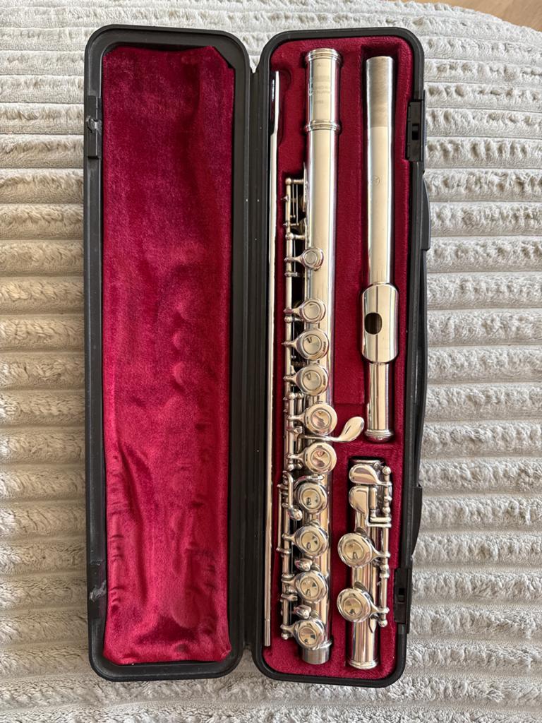 Yamaha Dwarsfluit 211SII - Nagekeken en in goede staat, Muziek en Instrumenten, Ophalen of Verzenden, Gebruikt, Dwarsfluit, Met koffer of tas