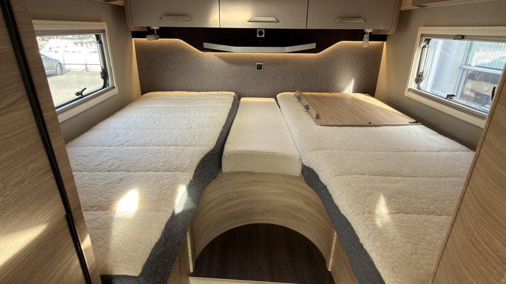 Enkele bedden Knaus VanTI Plus650MEG Platinum Selection 2021, Automaat, Ringverwarming, Koelkast, 6 tot 7 meter