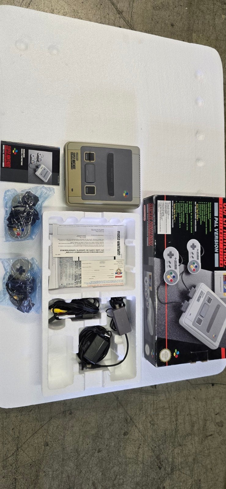 super nintendo snes, Spelcomputers en Games, Ophalen of Verzenden, Gebruikt, Met 2 controllers, Met Super GameBoy adapter