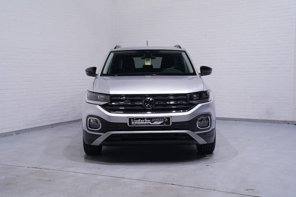 Volkswagen T-Cross 1.0 TSI R-Line Navi Stoelverwarming Camer, Gebruikt, Bedrijf, 1198 kg, 1100 kg