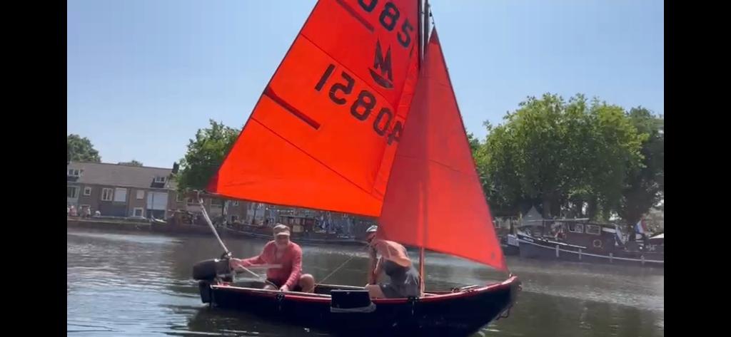 Klassieke degelijke zeilboot, roeiboot, motorboot, Ophalen of Verzenden, Gebruikt