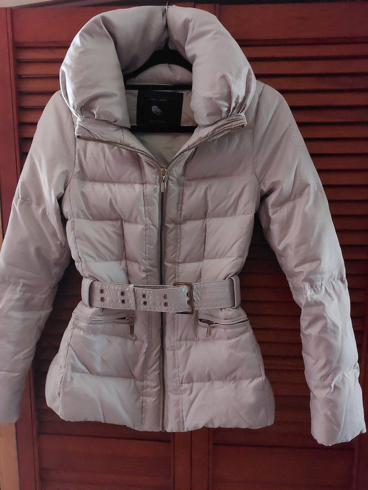 Zara Woman donsjas met riem, maat XS, Ophalen, Beige, Zo goed als nieuw, Maat 34 (XS) of kleiner