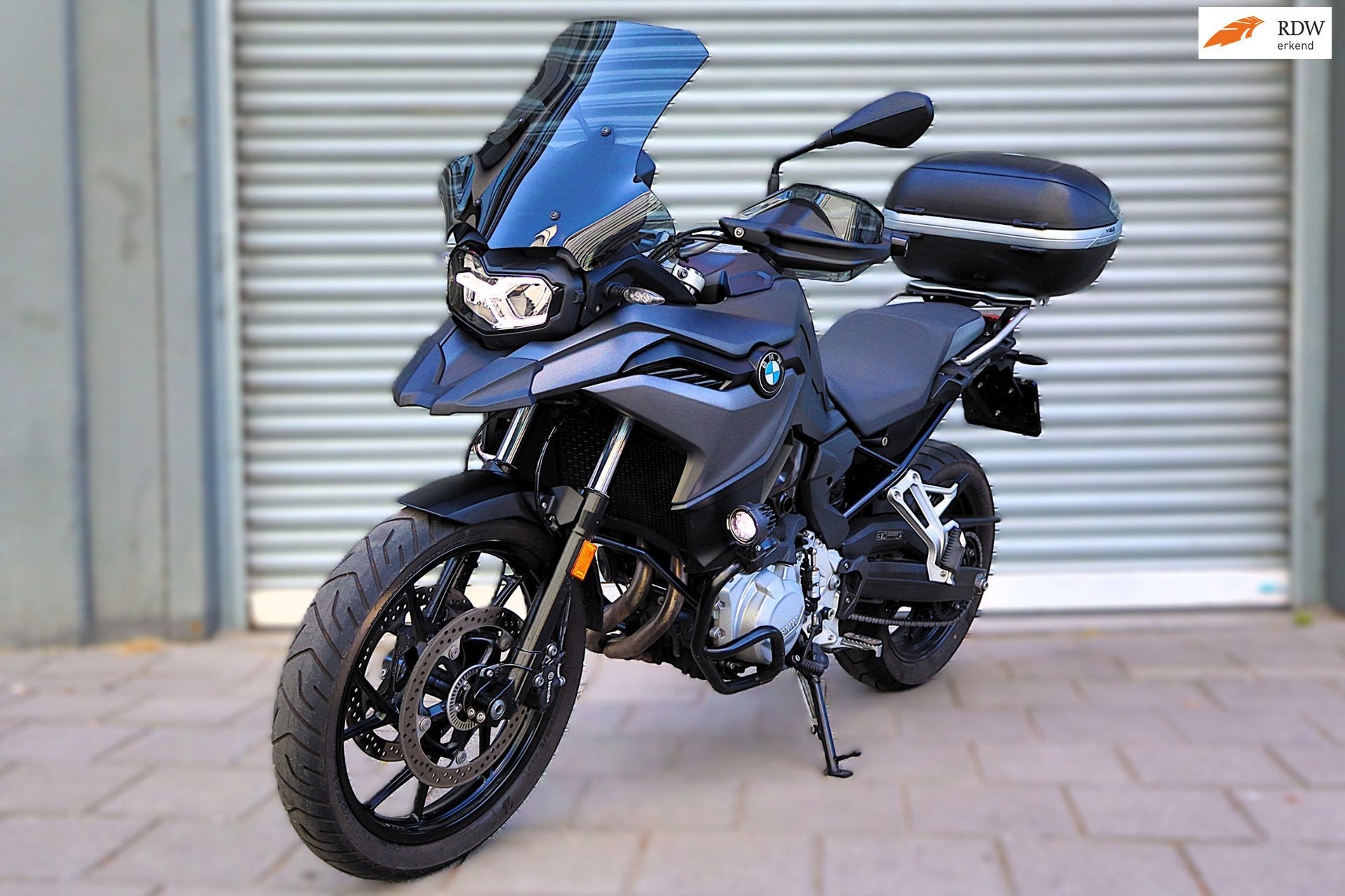 BMW F 750 GS Akrapovic Cruise Topkoffer Stuurverwarming Nieu, 853 cc, Pr. Arianelaan 10
2496XB  DEN HAAG, NL, Bedrijf, Handvatverwarming