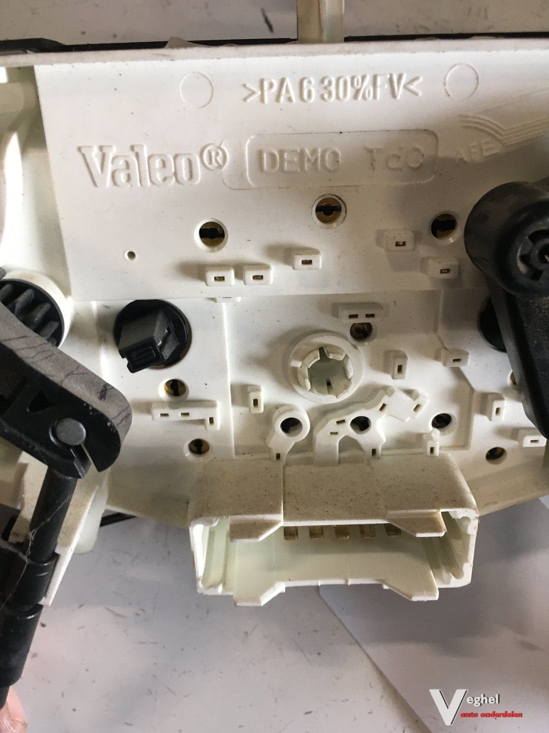 Opel Vivaro Renault Trafic 2005 Kachelbedieningspaneel, Gebruikt, -, -, Ophalen of Verzenden
