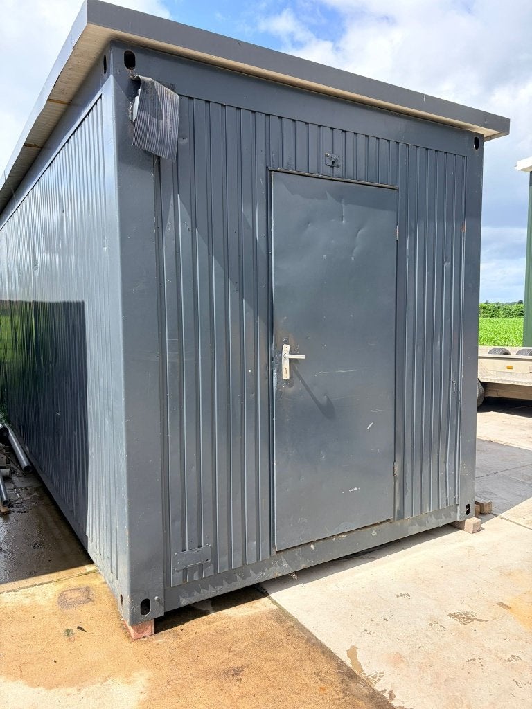 Gebruikte schaftkeet 605x245 met elektra en zeilvloer, Doe-het-zelf en Verbouw, Bouwketen en Schaftketen, Ophalen, Gebruikt