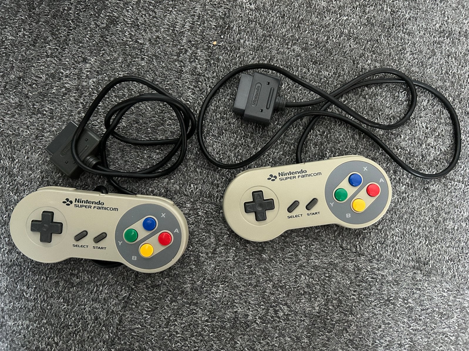 Nintendo Super Famicom Controllers - Origineel (2 stuks), Ophalen, Gebruikt, Super NES, Overige controllers