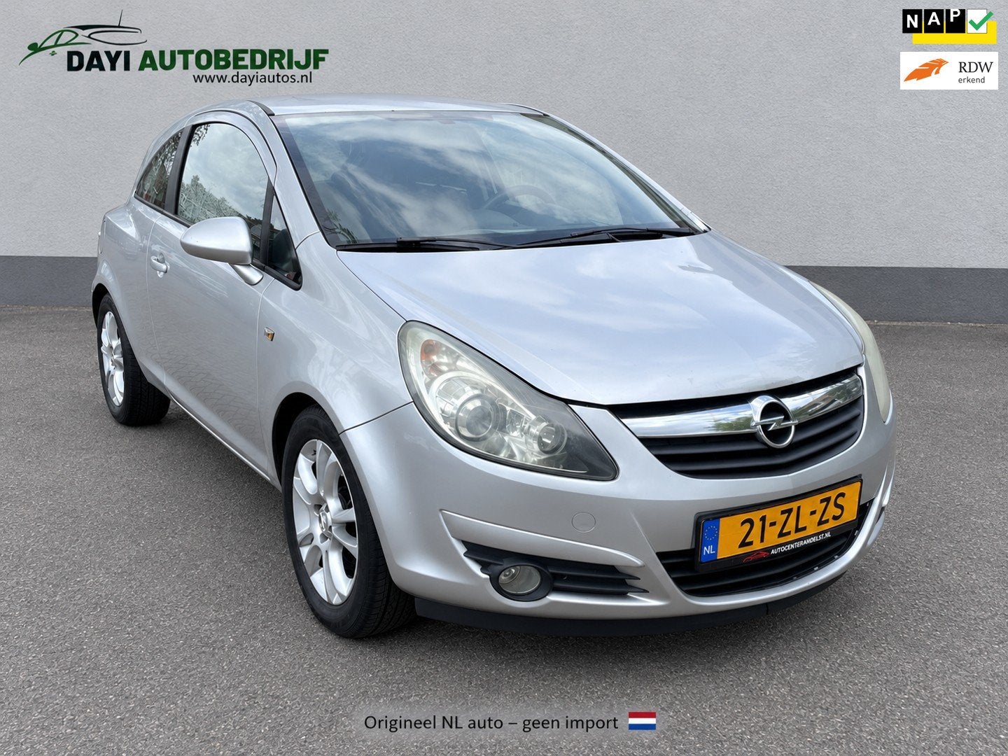 Opel Corsa 1.4-16V Sport, 3drs, Climate control, Eletr ramen, Voorwielaandrijving, Stof, Gebruikt, Zwart