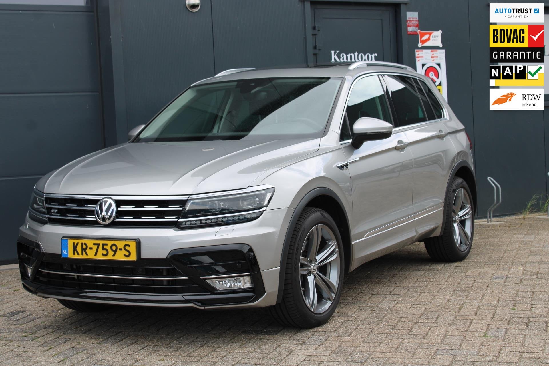 Volkswagen Tiguan 2.0 TSI 4Motion Highline-R LIne, Gebruikt, Euro 6, 4 cilinders, 1984 cc