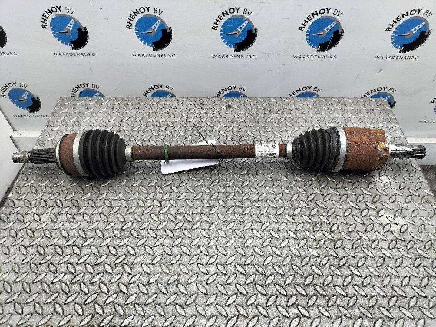 RENAULT MEGANE E-TECH EV60 (BNJ1) AANDRIJFAS L 391015970R 20, Ophalen of Verzenden, Gebruikt, Stiba lid