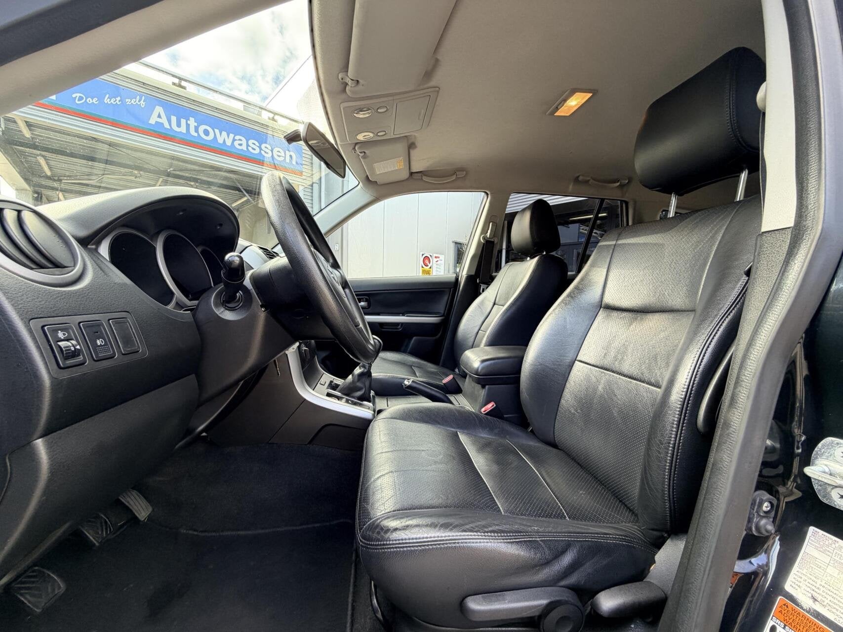 Suzuki Grand Vitara 2.0-16V Shogun | 4x4 | Trekhaak | Airco, Auto's, Zwart, 4 cilinders, 1850 kg, Grand Vitara