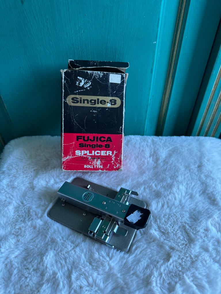 Vintage Fujica Single-8 Splicer (Roll Type I) met doos, Ophalen of Verzenden, Accessoire