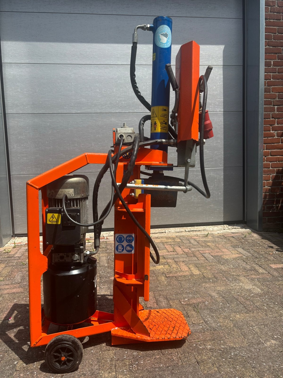 Kloofmachine 9 ton - Elektrisch 380 volt aangedreven, Tuin en Terras, Ophalen, Gebruikt, Elektrisch, Staand