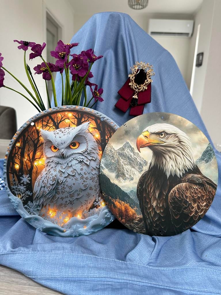 2 decoratieve borden: Uil en Adelaar - Moederdag cadeau, Ophalen of Verzenden, Nieuw, Minder dan 50 cm, Schilderij