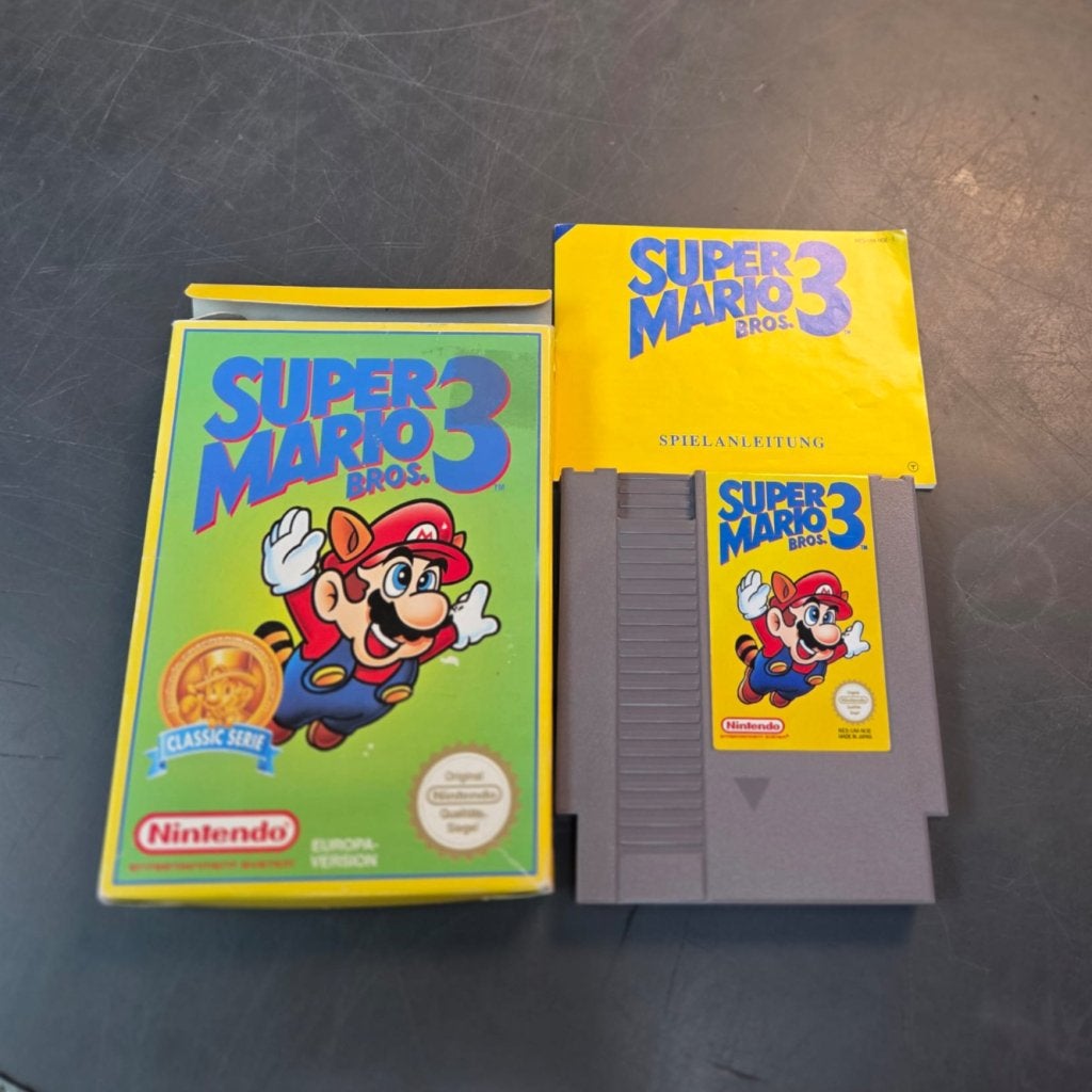 Super Mario Bros 3 (Duitstalig) | Nintendo (NES), Nintendo, Gebruikt, Support@nintendo.com, 11-1 Hokotate-cho, Kamitoba, Minami-ku
Kyoto 601-8501
Japan