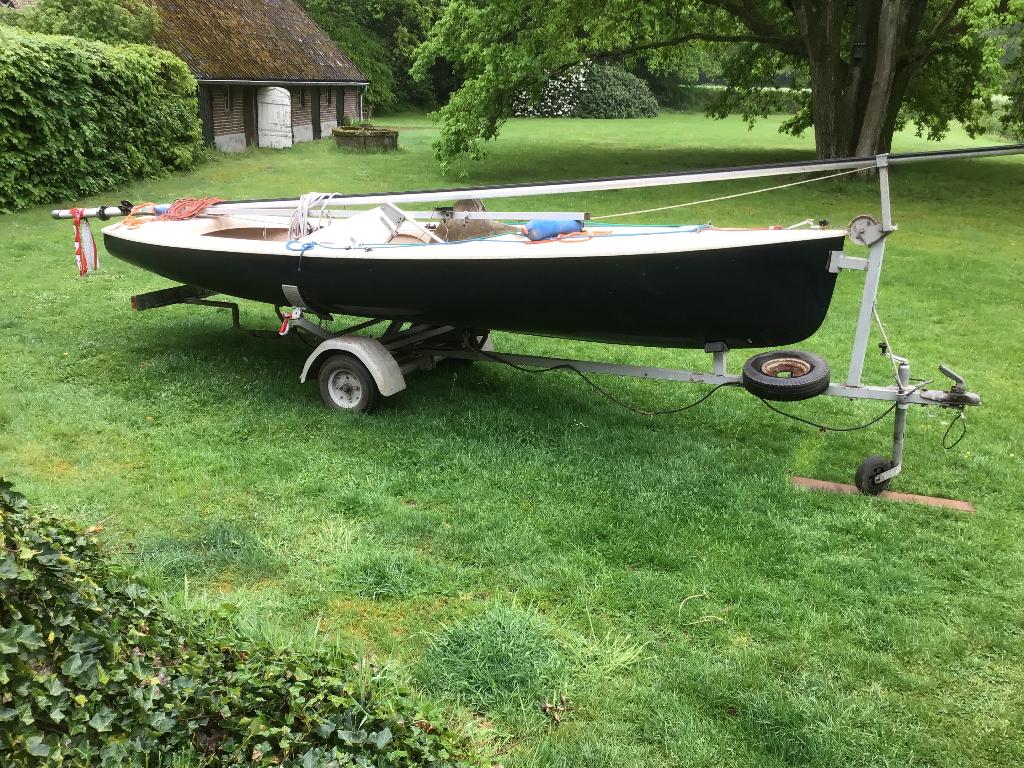 Finnjol + trailer, Watersport en Boten, Ophalen, Geen motor, Gebruikt, Overige brandstoffen