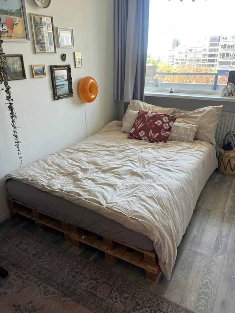Palletbed 140, Tweepersoons, Zo goed als nieuw, Hout, 140 cm