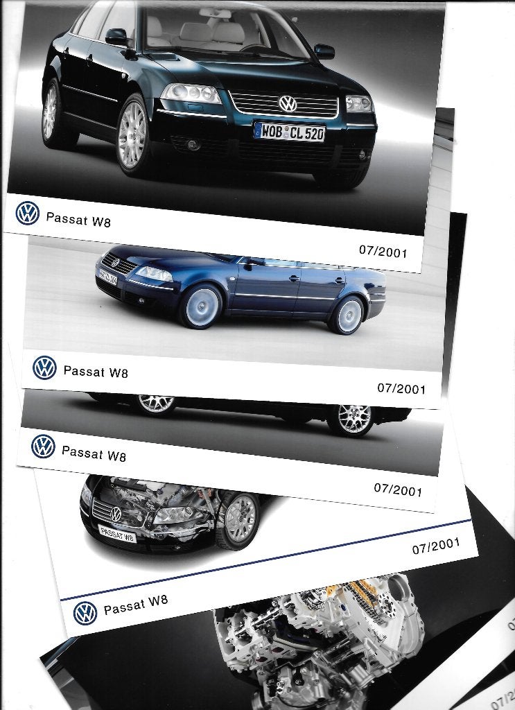 VOLKSWAGEN PASSAT W8,  fabrieksfoto's, Ophalen of Verzenden, Zo goed als nieuw, Volkswagen