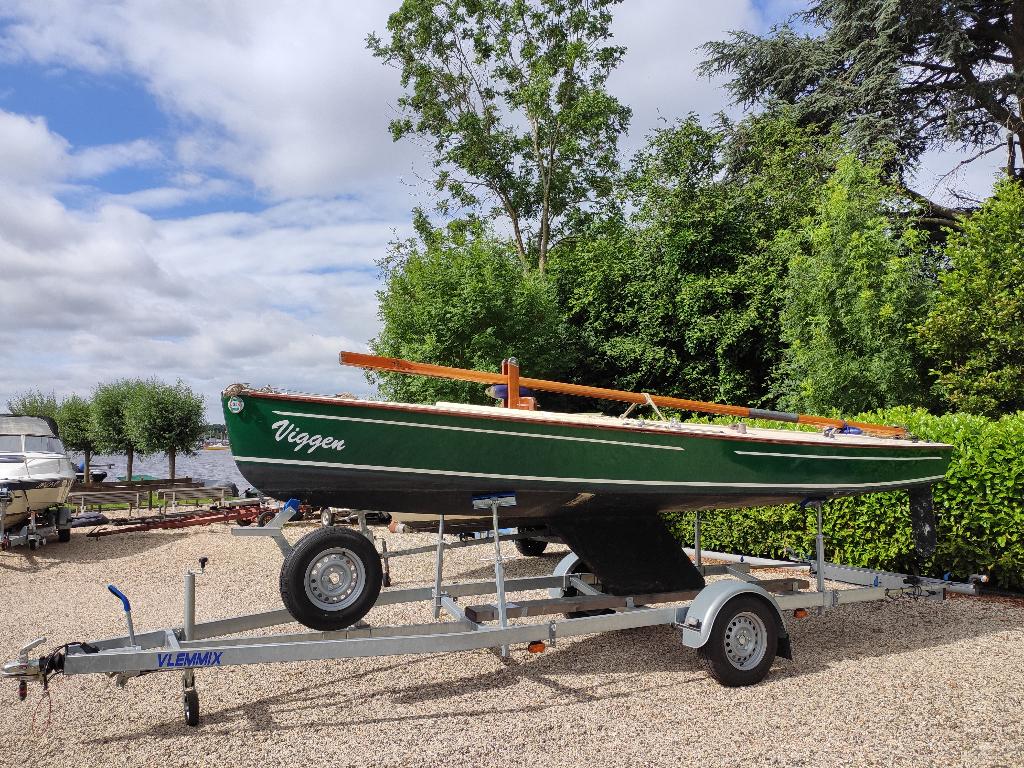 Goed onderhouden Valk met polyester romp, Watersport en Boten, Open zeilboten, Ophalen, Gebruikt, 6 meter of meer, Valk