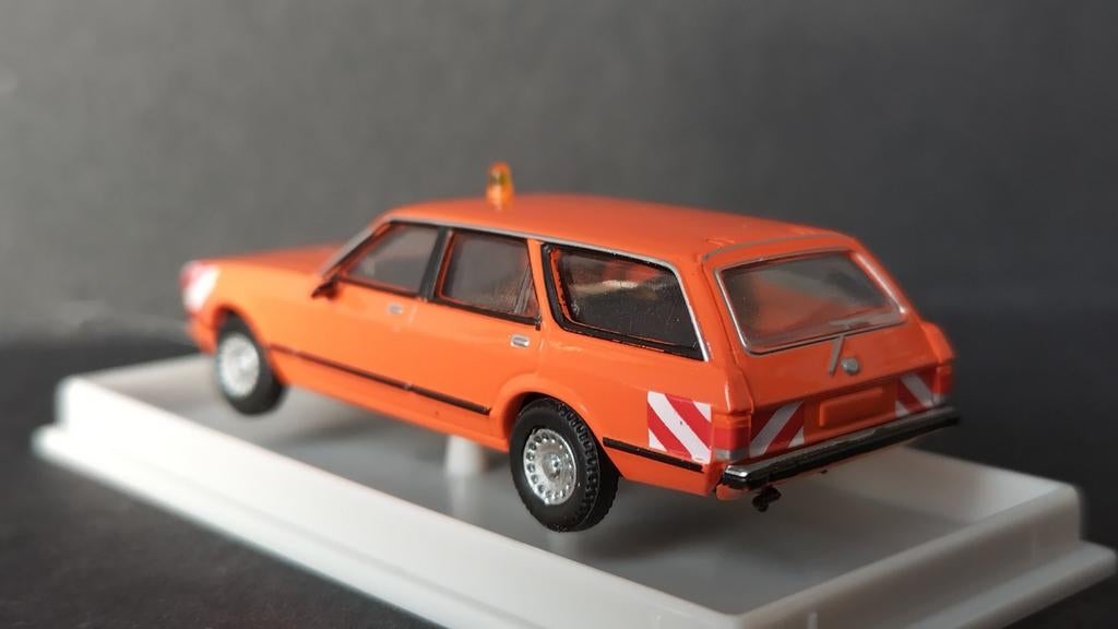 Ford Granada Turnier Kommunal 1:87 H0 Brekina Pol, Hobby en Vrije tijd, Modelauto's | 1:87, Auto, Info@brekina.de, Brekina, Brekina gmbh