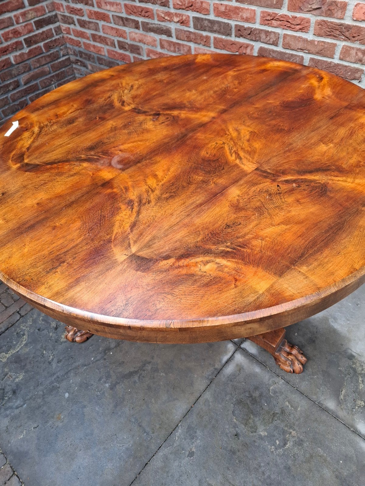 Empire tafel, Ophalen