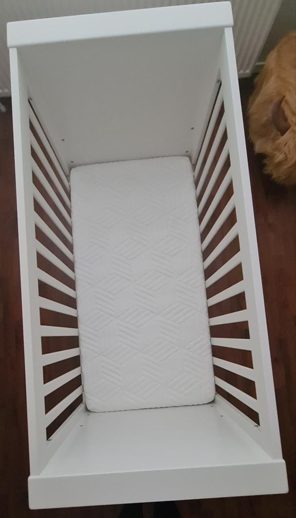 Kids Alaska ledikant met matras - Wit mat, Ophalen, Zo goed als nieuw, Ledikant