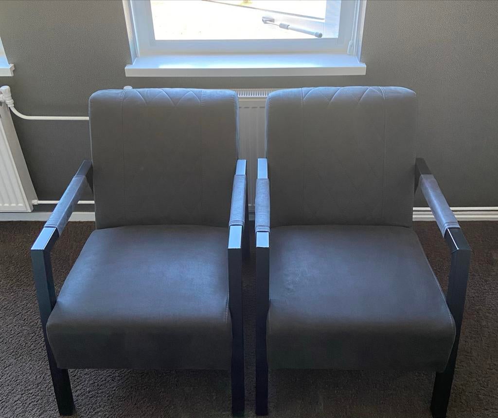 2 prachtige fauteuils donkergrijs nu 200 euro, Huis en Inrichting, Fauteuils, Ophalen, Kunststof, 75 tot 100 cm, Zo goed als nieuw